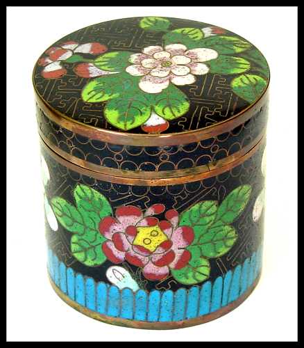 kr009cRndbox.jpg - 30885 Bytes